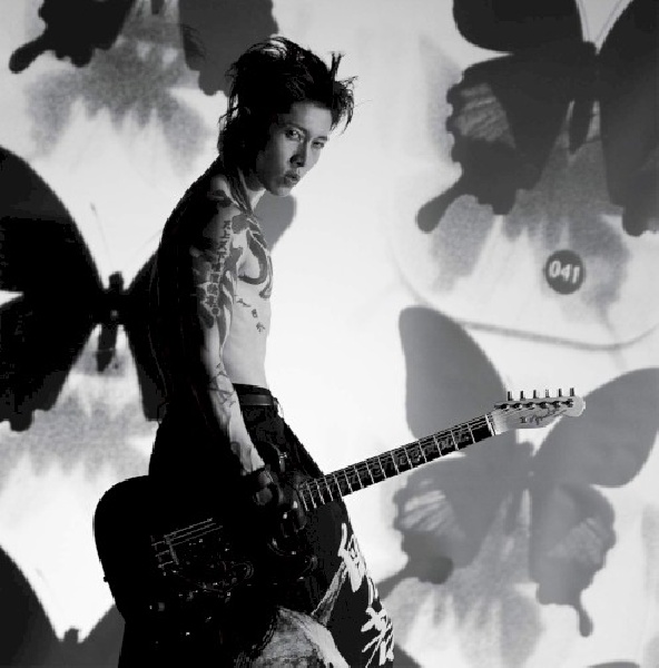 4988031312209-MIYAVI-SAMURAI-SESSIONS-VOL-34988031312209-MIYAVI-SAMURAI-SESSIONS-VOL-3.jpg