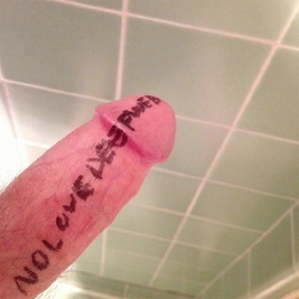 602537531776-DEATH-GRIPS-NO-LOVE-DEEP-WEB602537531776-DEATH-GRIPS-NO-LOVE-DEEP-WEB.jpg