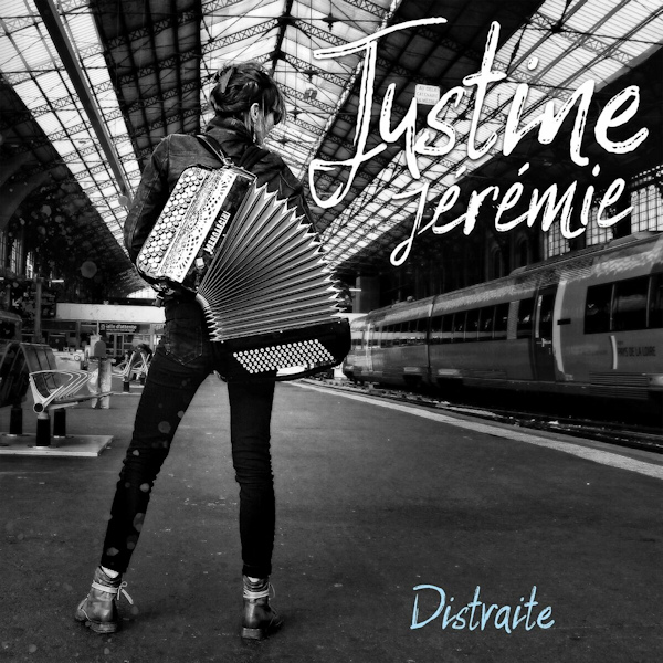Justine Jeremie - DistraiteJustine-Jeremie-Distraite.jpg