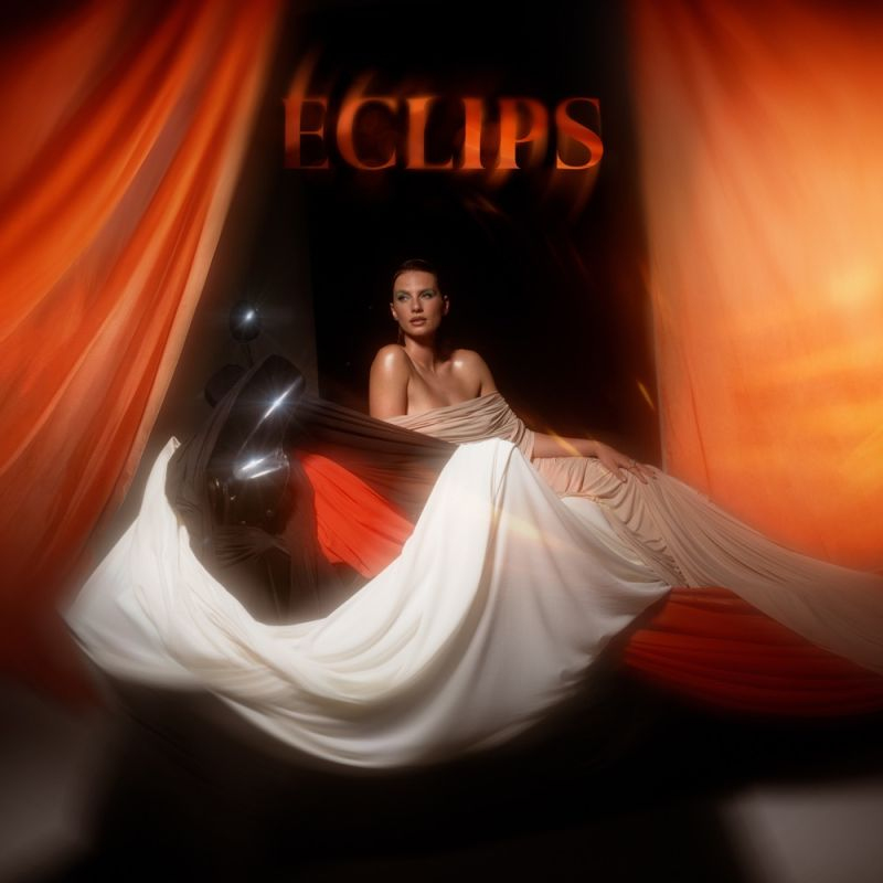 Maan - EclipsMaan-Eclips.jpg