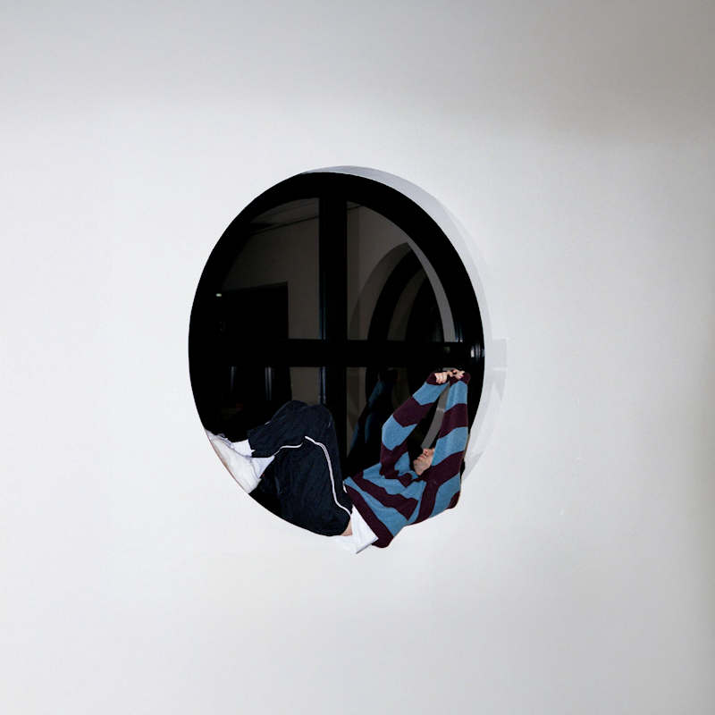 Melle - Before I Lose ItMelle-Before-I-Lose-It.jpg